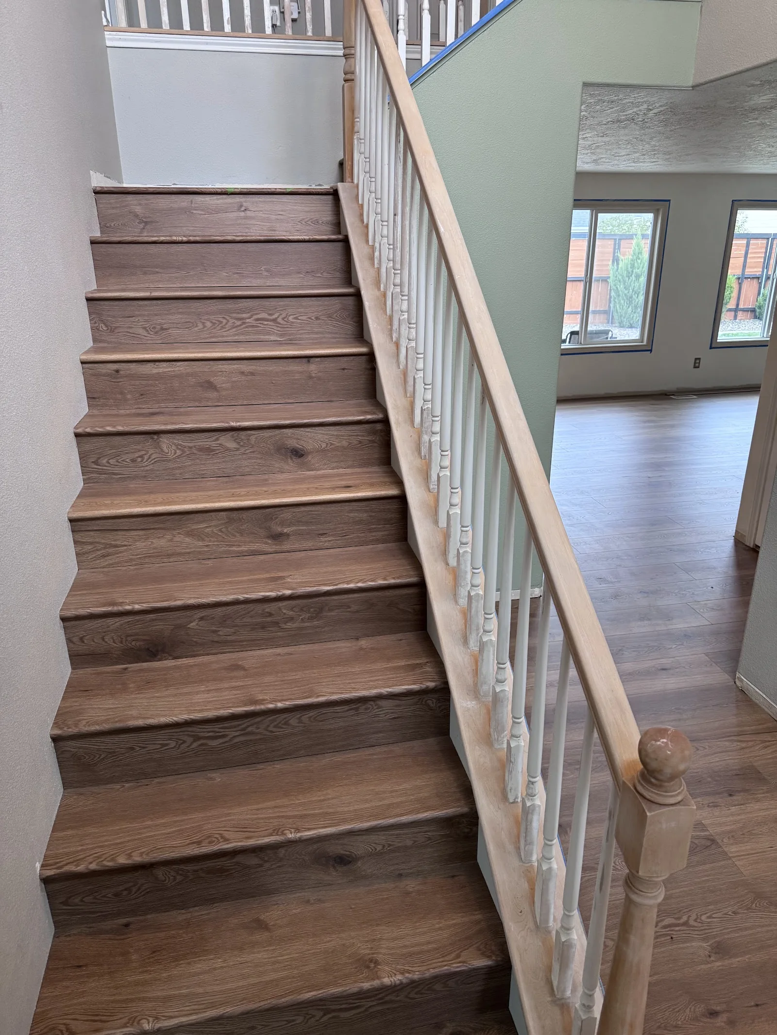 Choosing the right laminate for stairs